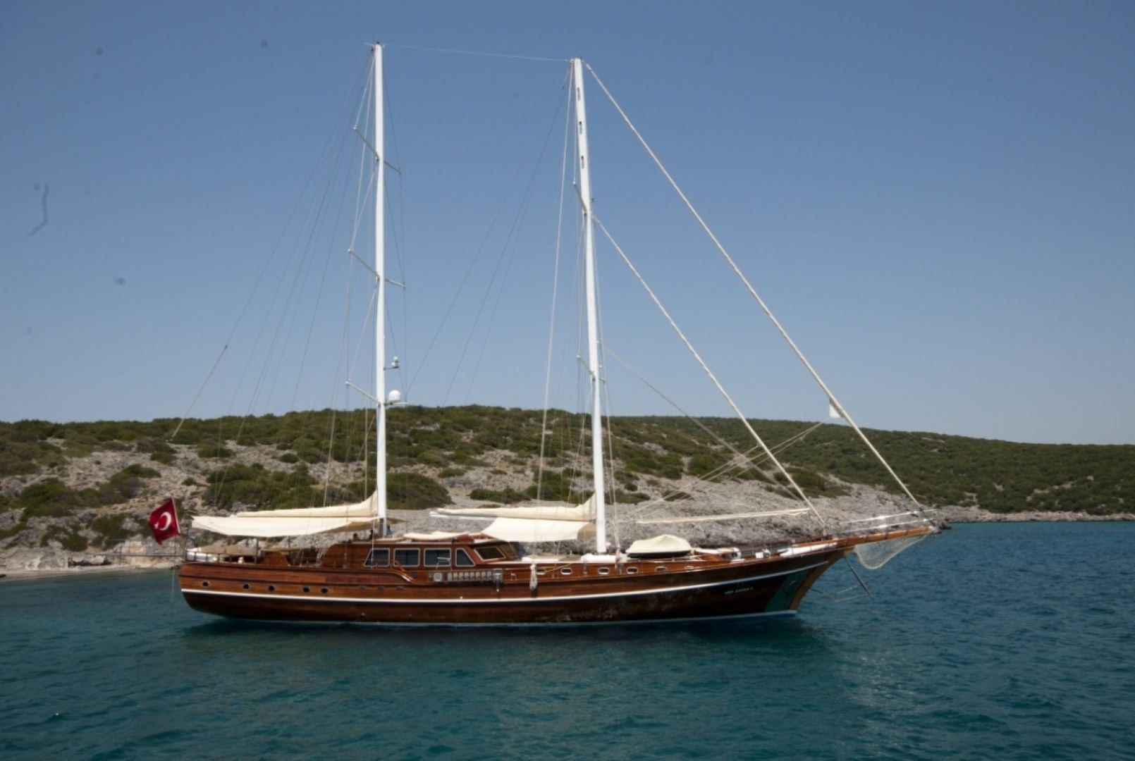 Arif Kaptan A Gulet Luxury Bodrum Yacht Charter 6 Cabins Air Condition