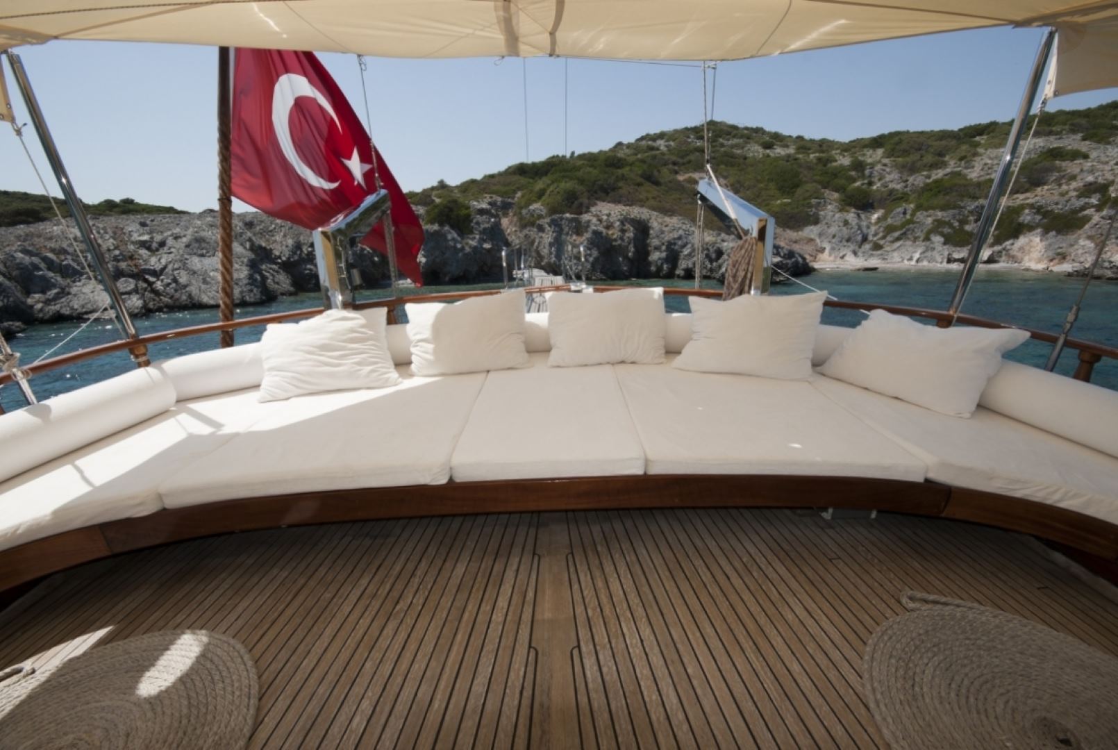 Arif Kaptan A Gulet Luxury Bodrum Yacht Charter 6 Cabins Air Condition