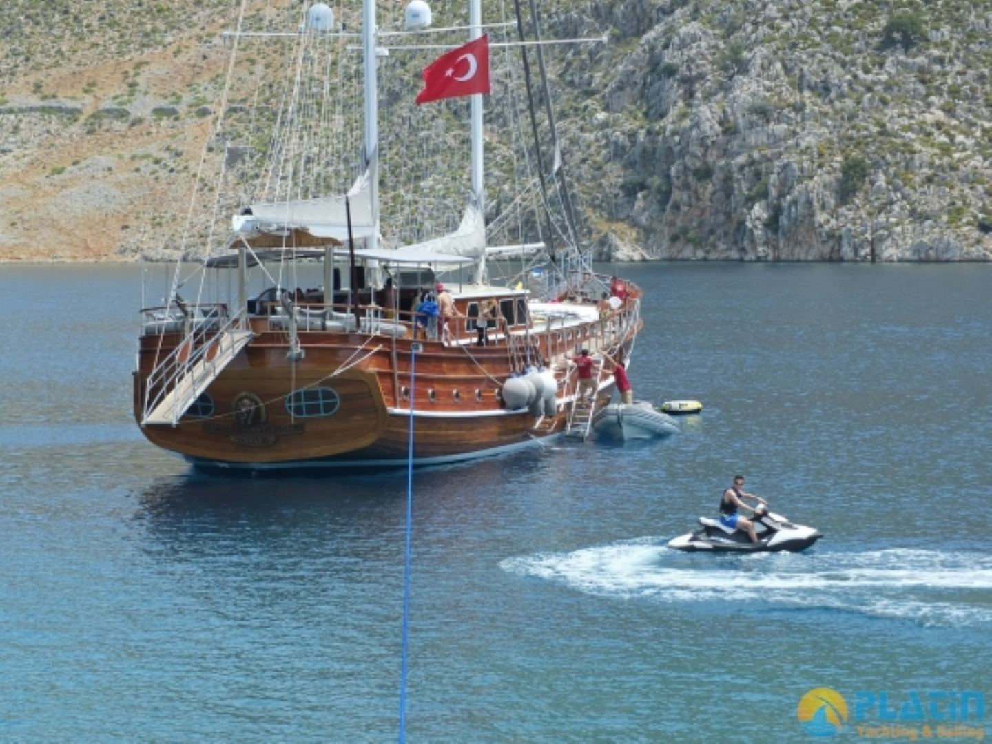 Yacht Kaptan Mehmet Bugra 8 Cabins 34 Meters Yacht Charter Turkey
