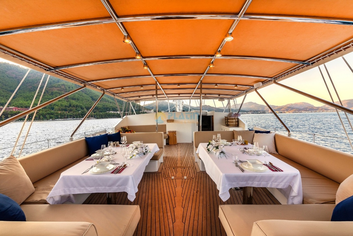 Ubi Bene Gulet Yacht Charter