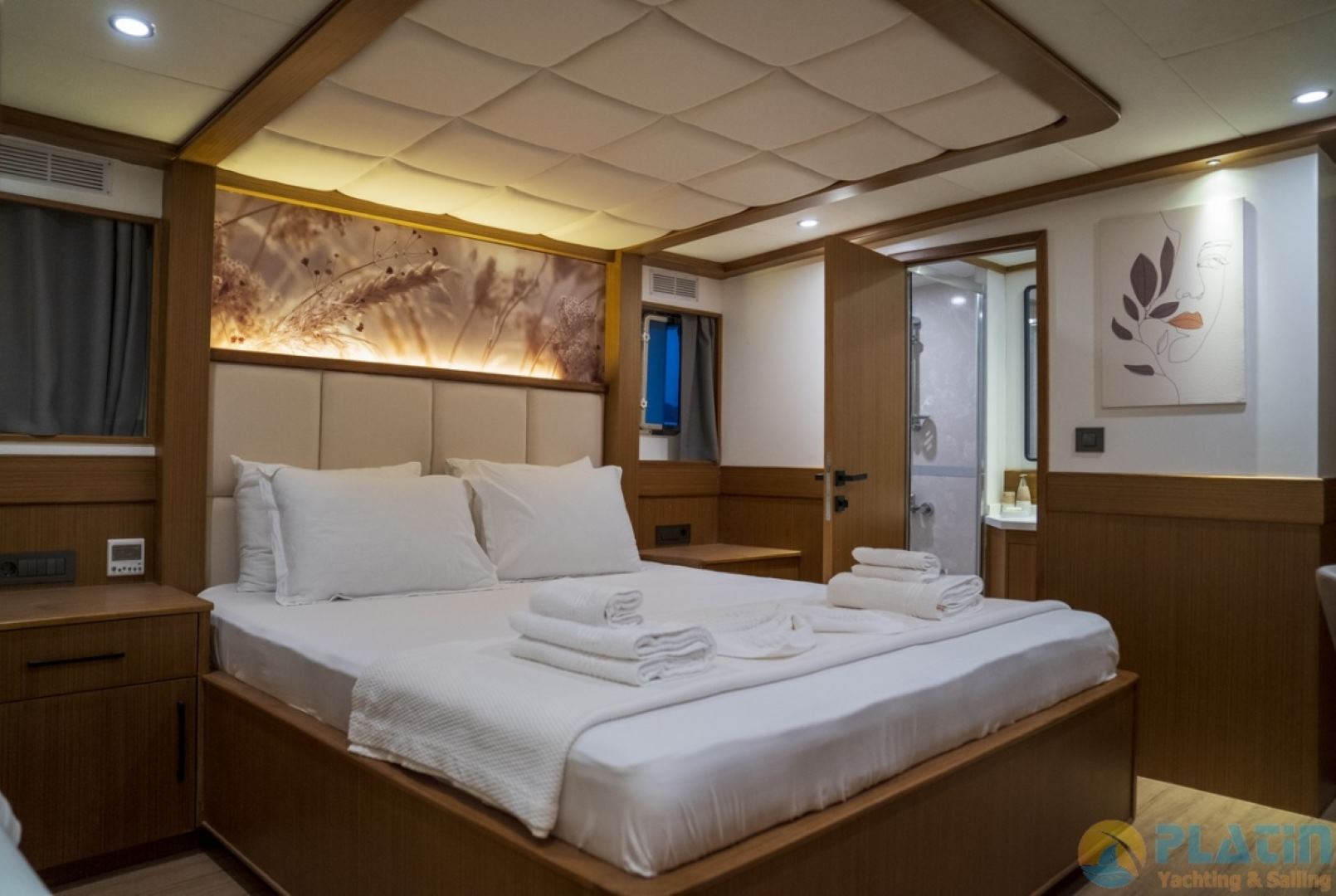 Alegria Trawler Yacht