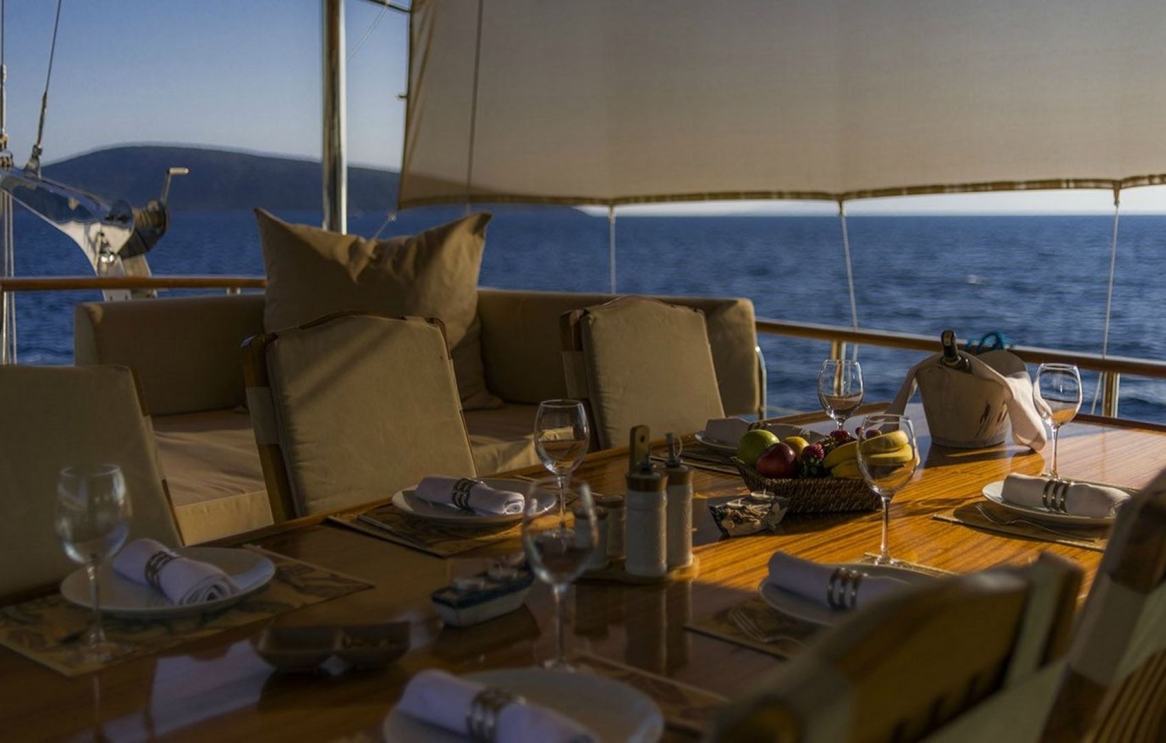 ece arina gulet caicco