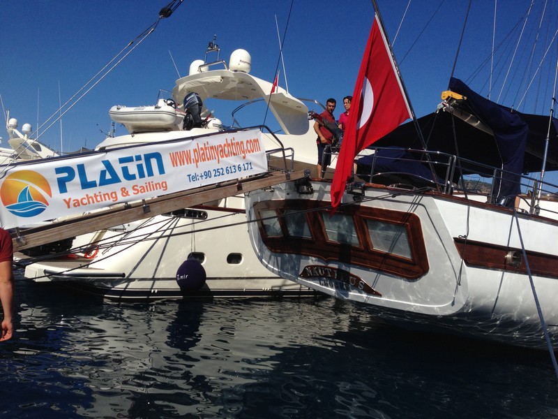 Platin Yachting