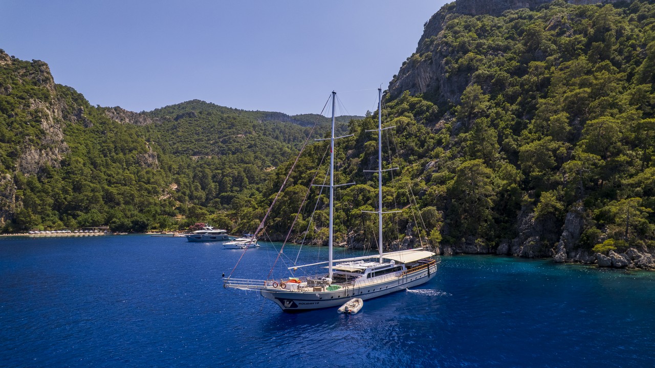 Holiday 10 Gulet – 40 метров, 10 кают и вместимость 22 человека