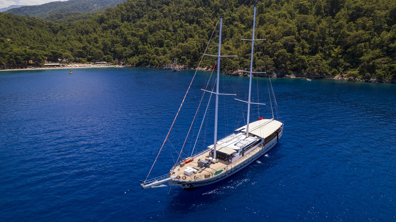 Holiday 10 Gulet – 40 метров, 10 кают и вместимость 22 человека