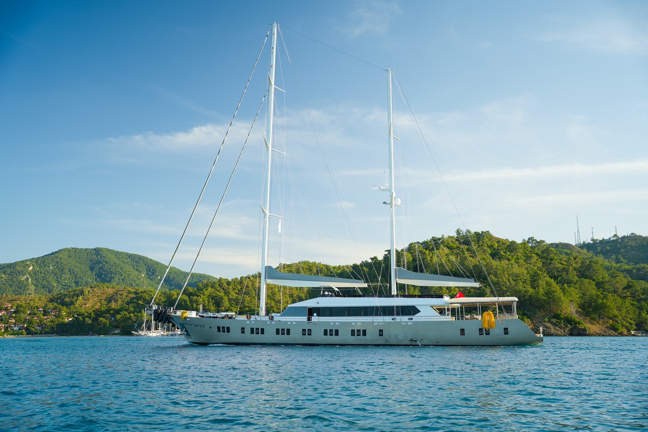 King of the Sea — Ваш личный роскошный отель на воде