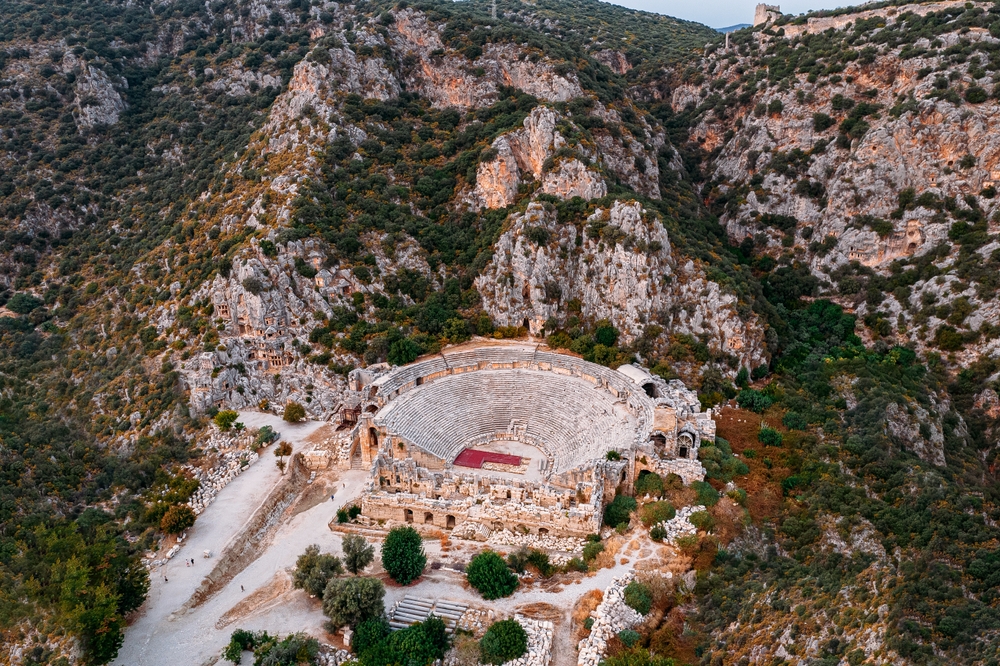 Древний город Мира История, Легенда и Синего Круиза