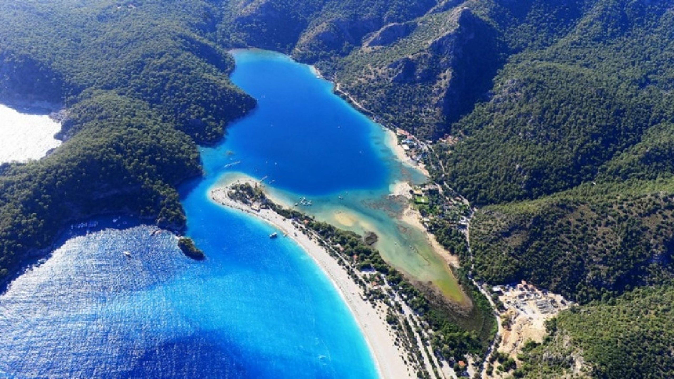 Частная яхта в Турции D Maris Bay, эксклюзивные бухты, пляжи, рестораны и водные развлечения. Мармарис и Бодрум