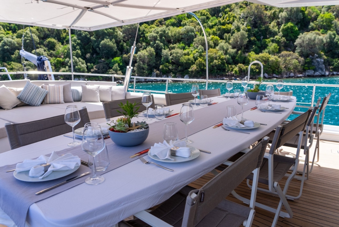 Аренда гулеты Good Life | Ультра люкс яхтенный чартер