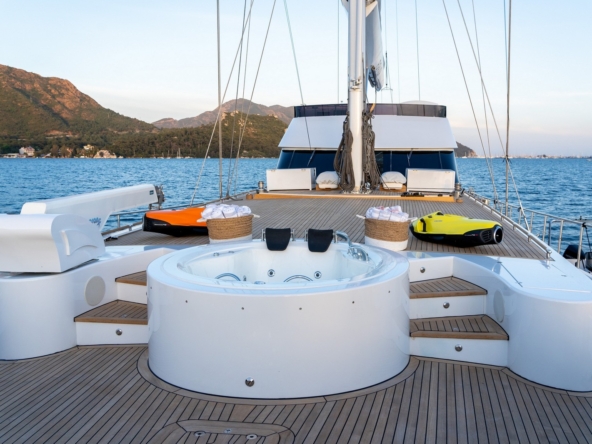 Аренда гулеты Good Life | Ультра люкс яхтенный чартер