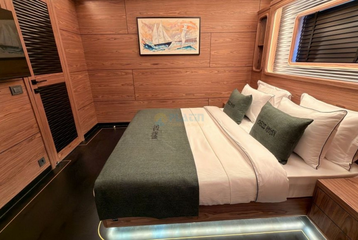 Аренда ультралюксовой парусной яхты Oguz Khan