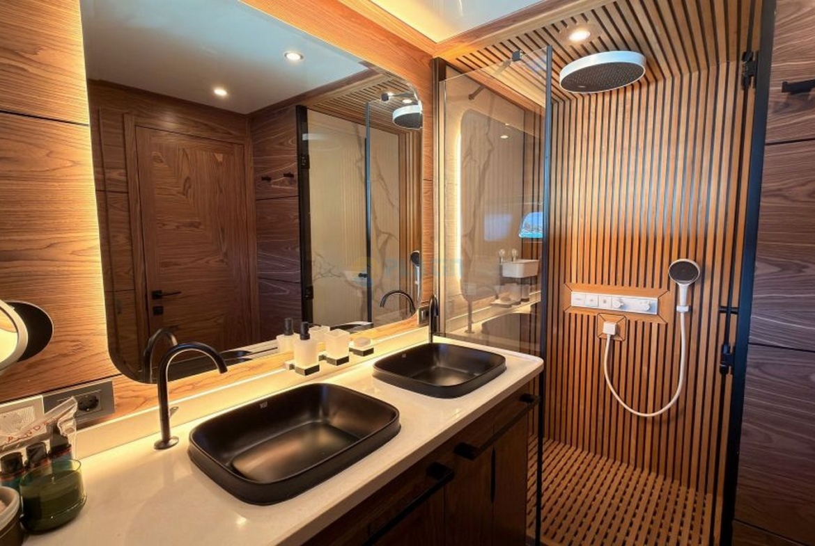 Аренда ультралюксовой парусной яхты Oguz Khan