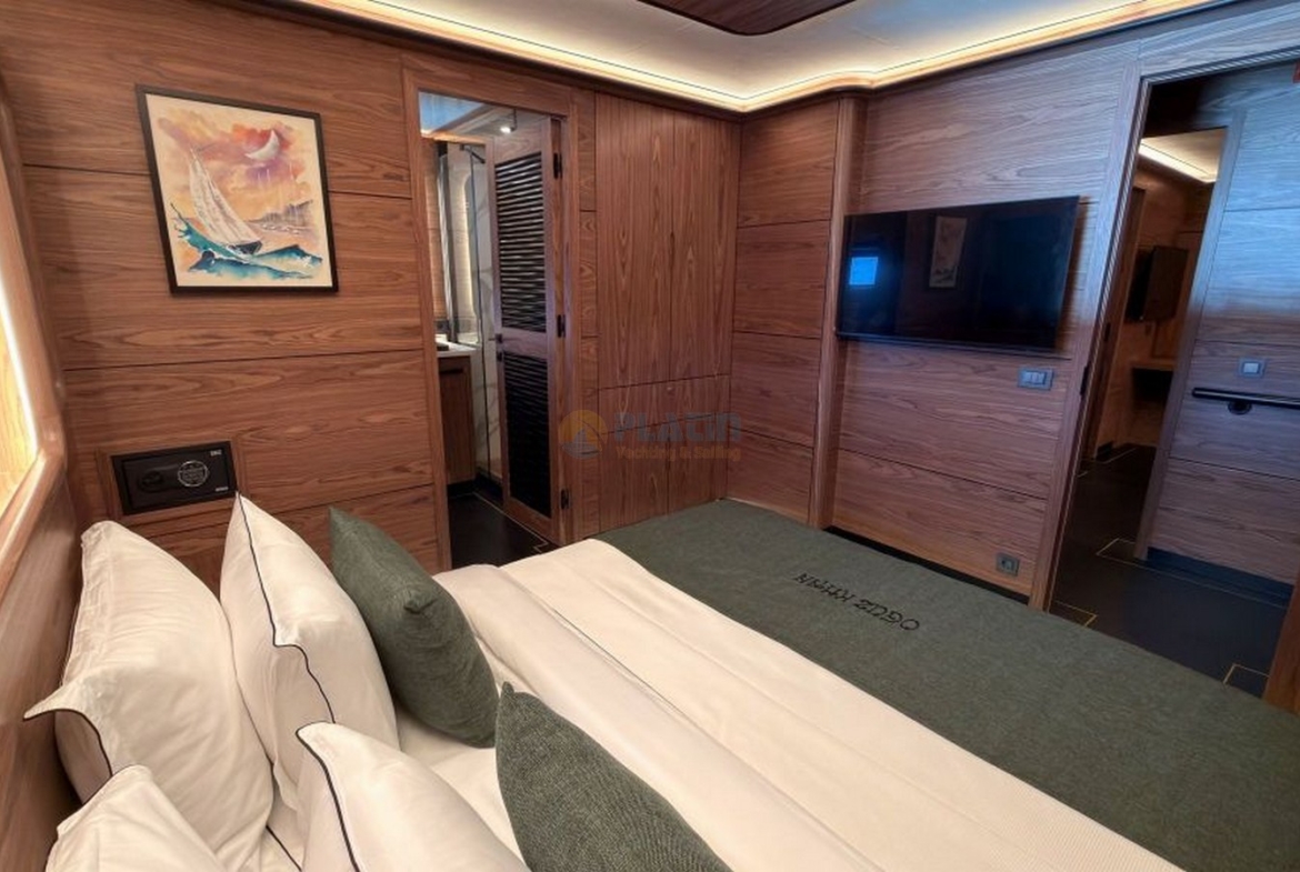 Аренда ультралюксовой парусной яхты Oguz Khan