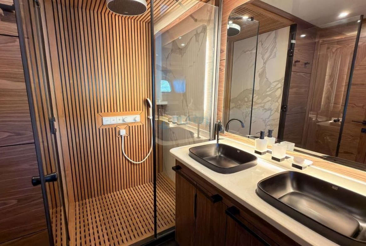 Аренда ультралюксовой парусной яхты Oguz Khan