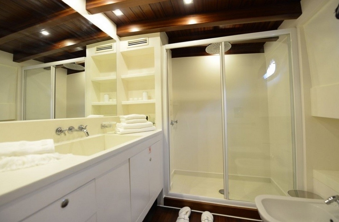 Аренда гулета White Soul из Мармариса на неделю. Частный синий круиз, водные развлечения и уникальный морской отдых ждут вас.