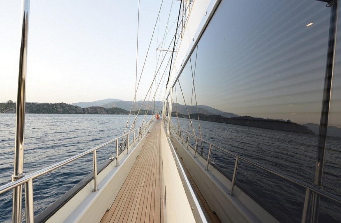 Аренда гулета White Soul из Мармариса на неделю. Частный синий круиз, водные развлечения и уникальный морской отдых ждут вас.